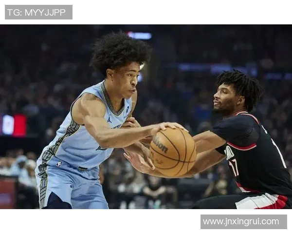 活塞与灰熊精彩对决央视直播全程回顾与赛后分析