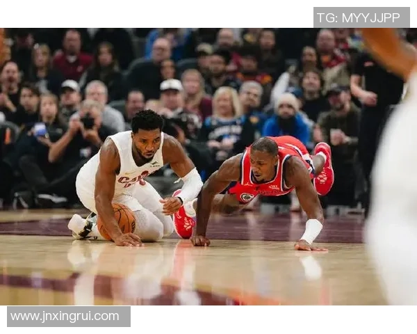 骑士与快船精彩对决录像回放分析及赛后点评